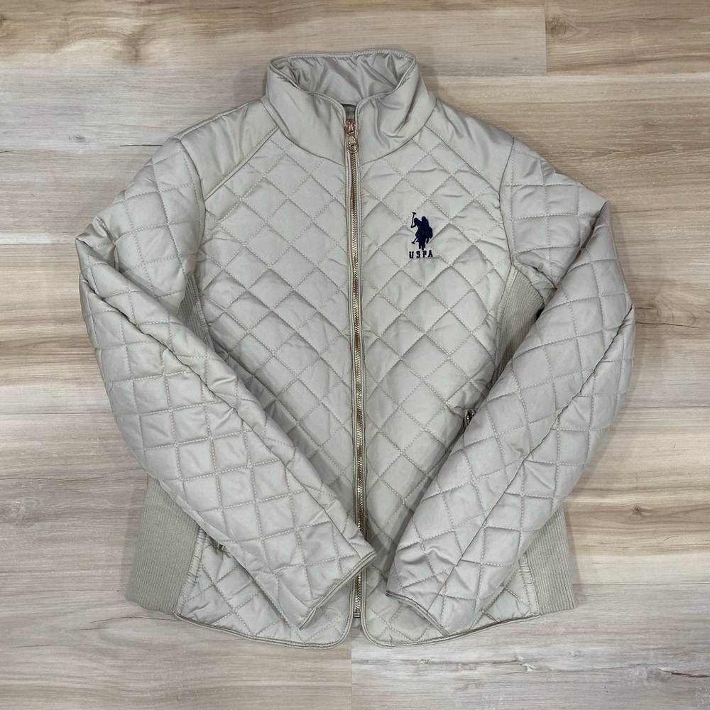 NWT U.S. Polo Assn. Beige Tan Quilted Jacket Puffer Coat Women’s Small - Picture 2 of 11